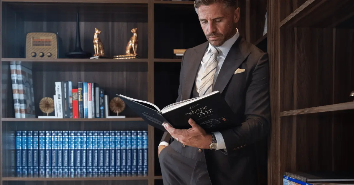 Formal Dress Code Defined: A Complete Guide for Men and Women